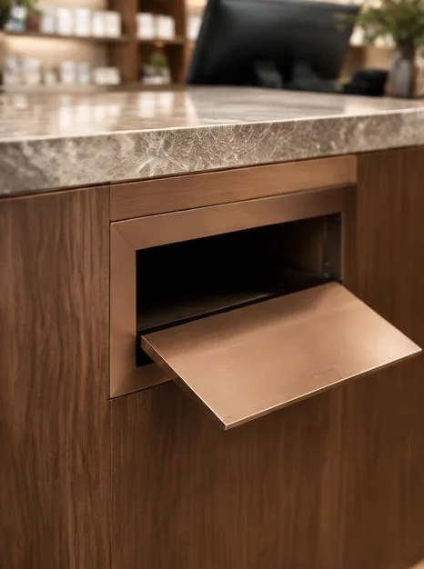 İstanbul Fatih Saridemir Eczane Bankosu İmalatı 7 İstanbul Fatih Saridemir Eczane Bankosu İmalatı 7