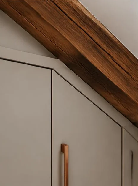 İstanbul Maltepe Cinar Eğilimli Tavan Dolabı 5 İstanbul Maltepe Cinar Eğilimli Tavan Dolabı 5