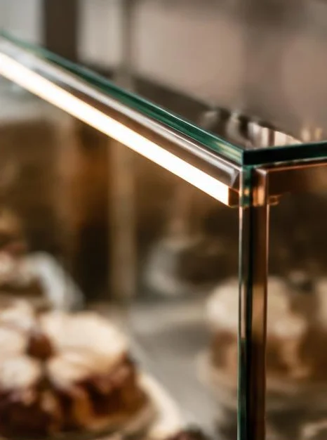 İstanbul Şile Kurfalli Kafe Teşhir Dolabı 3 İstanbul Şile Kurfalli Kafe Teşhir Dolabı 3